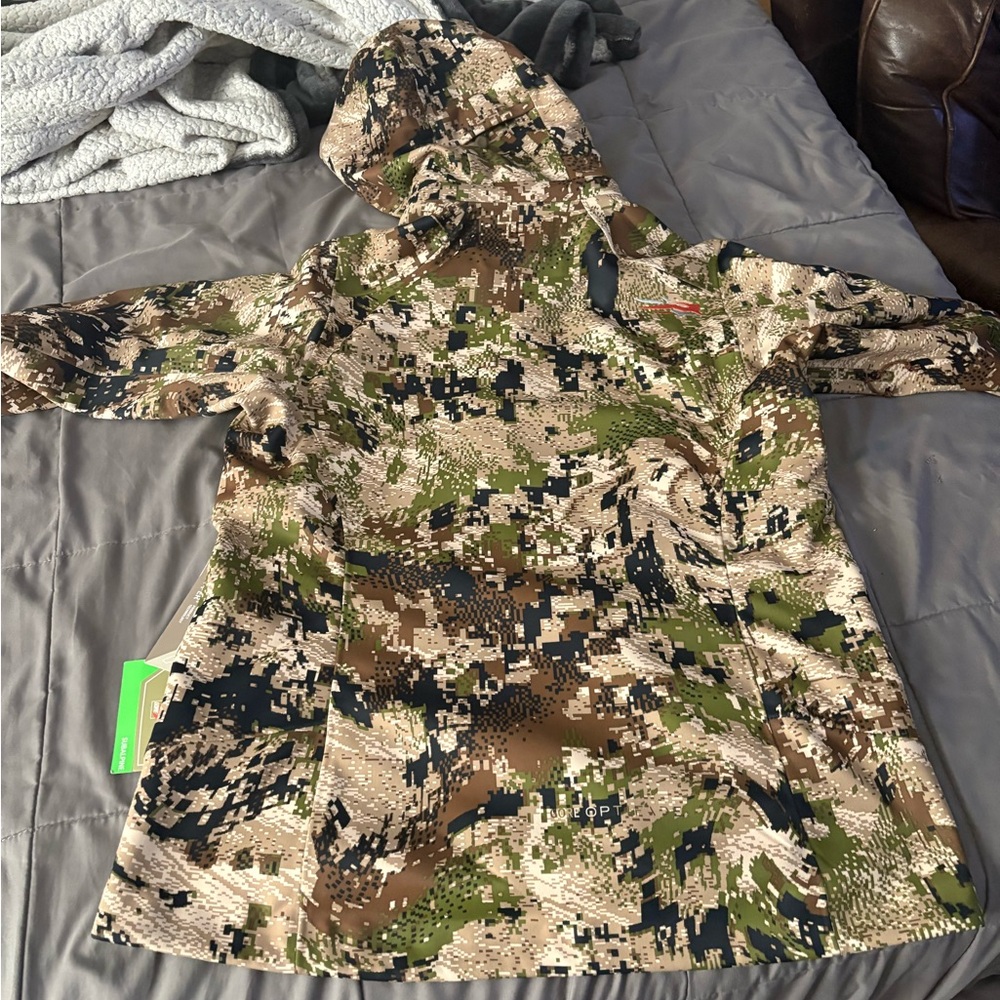 Camouflage Hooded Jacket
